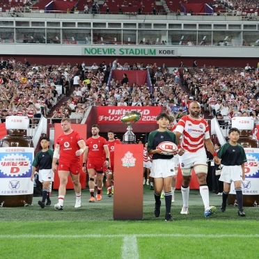 試合開始
